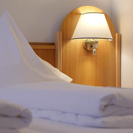 Hotel Ilbertz Garni كولونيا المظهر الخارجي الصورة