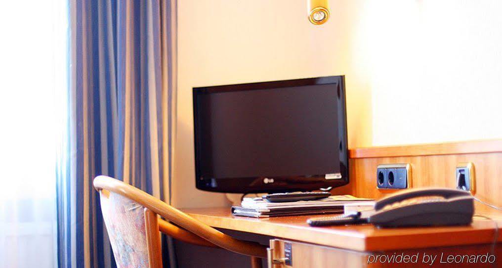 Hotel Ilbertz Garni كولونيا المظهر الخارجي الصورة