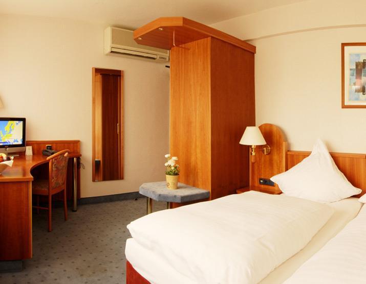 Hotel Ilbertz Garni كولونيا الغرفة الصورة